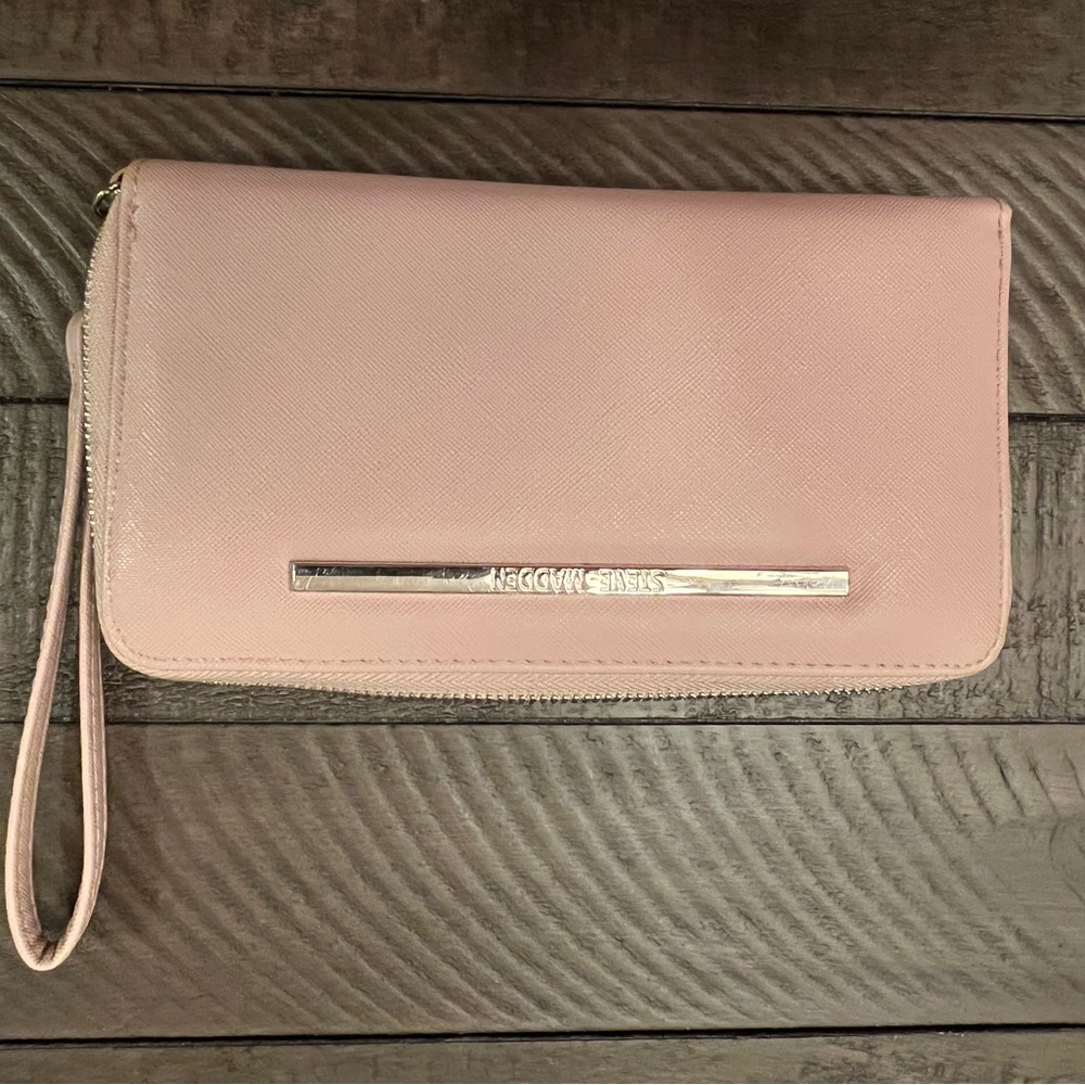 Steve Madden Blush Pink Wristlet Clutch